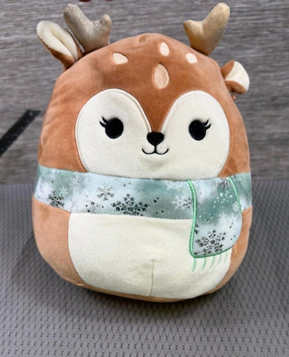 Squishmallows "Dawn" The Fawn Holiday 8 inch Plush Toy